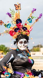 In case you missed it, here’s footage from Waco’s annual Día de los Muertos Parade and Festival hosted by @creativewaco 🎉 This year’s theme was “Year of the Monarch,”hence the many butterfly-themed floats, clothing and adornments. Read more about this year’s festival at the link in bio! 🔗 #lariatarts #baylorlariat #diadelosmuertos #indianspringpark #wacoevents #parade #festival #waco #dayofthedead #ofrenda #yearofthemonarch | The Baylor Lariat