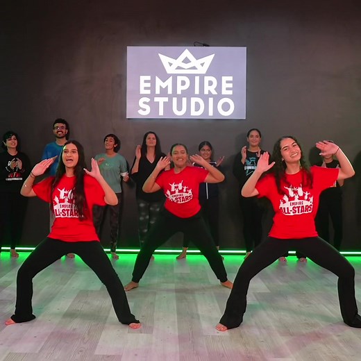 Bhangra Empire All-Stars always bring the fire! #bhangraempire #bhangraworkshop #surindershinda #bhangraclasses #empirestudio #barikholke