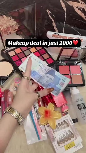Exclusive Makeup Deal: Free Shipping Across Pakistan