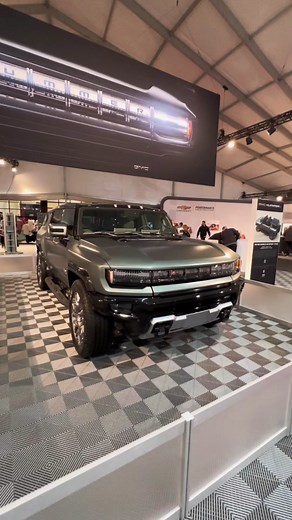 2024 Hummer EV SUV Edition 1 #hummer #ev #gmc #hummerev #gmchummerev #carvideos #truckvideos