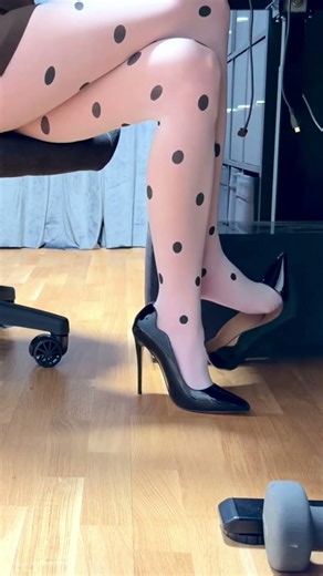 Office Patent High Heels and White Polka Dot Pantyhose #officewear #nylon #highheels
