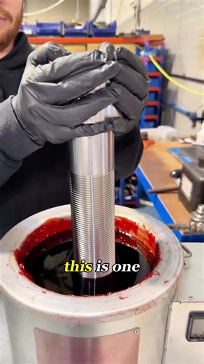 Tiny Wax Layer Prevents Damage in Mechanical Engineering