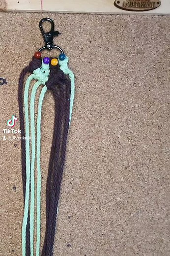 Trying out a new and easy design for an upcoming workshop, fishtail/mermaid tail keychain. However I think I cut the