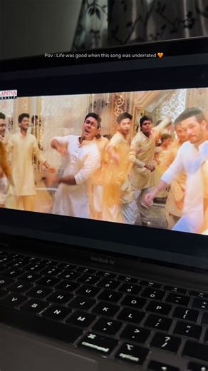 Lifee Stories ❤️🧿 | Merise merise 🧡✨ This Song is Magiccc✨ 10/10 | Instagram