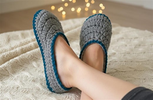 Crochet Slippers Pattern PDF | Cozy House Slippers for Women | Easy Crochet Shoes | Indoor Slippers Pattern - Etsy