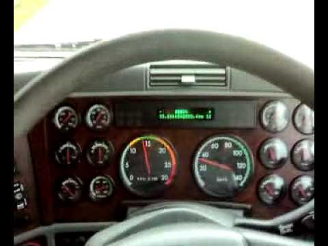 Engine sound in Freightliner Argosy C16 600 hp
