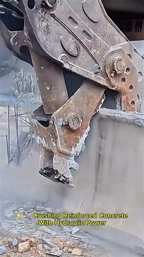 ⚡🔩 Crushing Reinforced Concrete With Hydraulic Power! #asmr #construction #heavymachinery #heavyduty