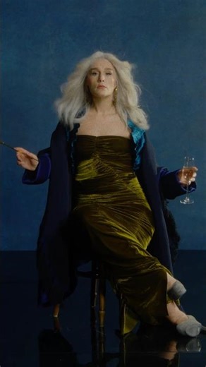 Don’t You Know Who I Am? Introducing Shirley Bloom #newmusic #superbloom