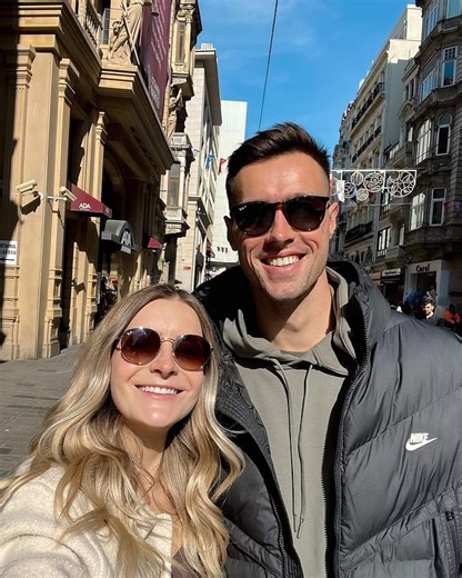 Who is the Girlfriend of Thomas Jaeschke?