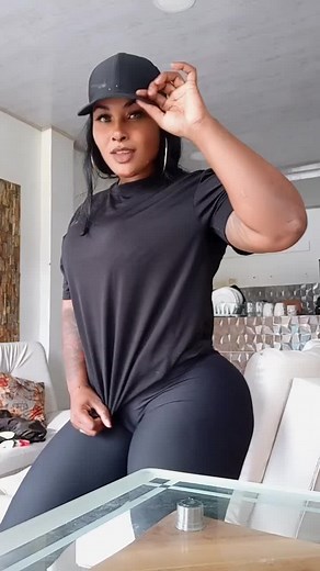 ya me sigues en facebook como bruna mendez y Bruna extensiones y en Instagram como soy bruna01 aya los espero