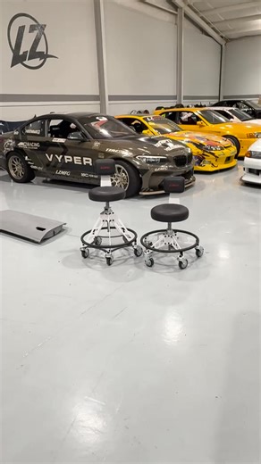 MEET THE VYPER CHAIR, the last shop chair you’ll ever buy 🔥 Proudly made in America 🇺🇸 with over 6,000 5-Star Reviews! VYPER is the go-to solution for 60,000 hard-working Americans. 💪 VYPER is loved by Mechanics, Detailers, Garage Enthusiasts, and Tradesmen of all kinds. ✅ Large, Oversized Casters ✅ Supportive Backrest ✅ Thick, Durable Seat ✅ Strong, Sturdy Build | Vyper Chair