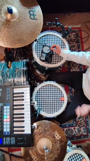 Had fun trying out this portable device from Stylophone called the Stylophone Beat, unusual and cool