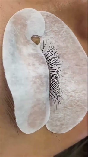 Step by step lashing in layers tutorial