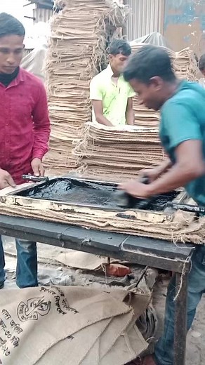 Printing on Fabric: Manual Press Techniques Explained