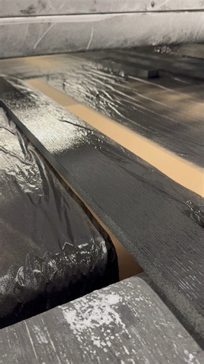 ✨ Finish it Friday ✨ From dull to bold—Captivate rabbeted woodgrain trimboards get a flawless Midnight Black factory finish. Smooth, consistent, and ready to install. Want this look for your project? Reach out to Russin and let us handle the finishing! | Russin