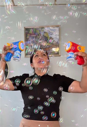 Juguete lanzador de burbujas para niños: Bubble Blaster fácil y seguro