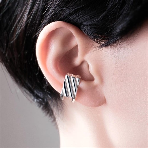 Sterling Silver Slash Ear Cuff, Minimalist Light Inspired Geometric Jewelry, No Piercing Cuff - Etsy