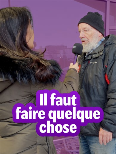 Pendant que les géants de l’épicerie engrangent des profits records, des Québécois et Québécoises doivent se trouver une deuxième job pour payer leur panier. Québec solidaire veut plafonner leurs profits, parce que remplir son frigo ne devrait pas vider le portefeuille. #polqc #quebecsolidaire #quebec #quebectiktok #tiktokquebec #qc #rubaghazal #épicerie