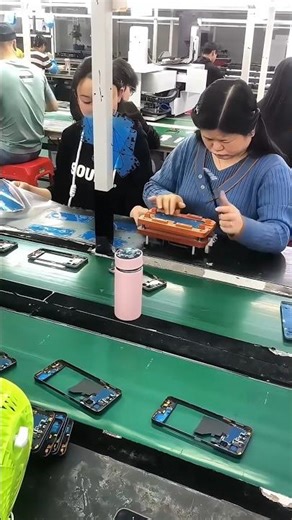 smart work mobile product packing