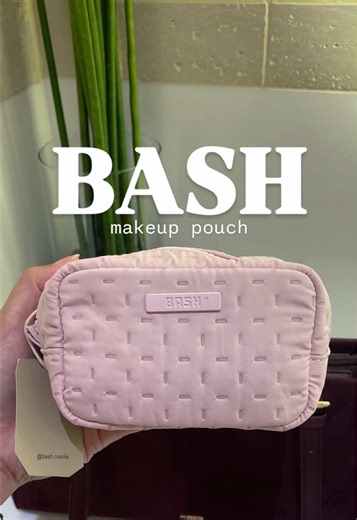 So inlove with my mini makeup pouch from @BASH Manila Very bagay to all the small bag girlies out there ❤️❤️❤️ bags#makeuppouch #bashmanila #kikomilano #makeup #glad2glow