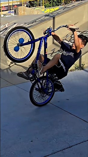 PIOR GRAU DA VIDA DELE 😂😱🔥 #bike #bici #bycicle #graudebike #bikelife #stuntbike #cycle #244