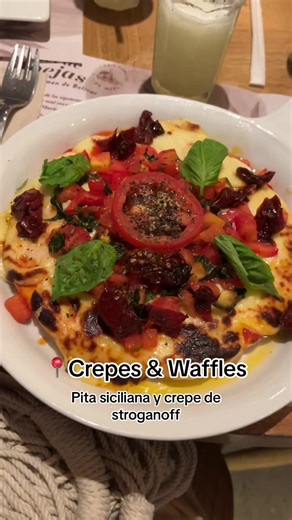 Delicias de Crepes & Waffles en Medellín