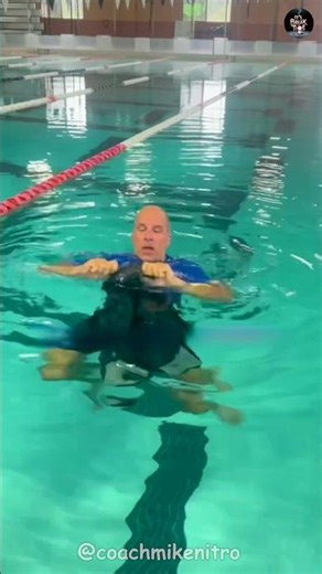 💡👖 Turn Your Jeans Into a Life-Saving Life Jacket! 🛟🌊