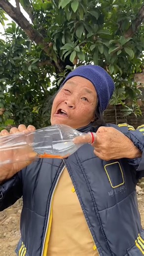 Simple survival hacks that really work#lifehacks#survivalskills😭