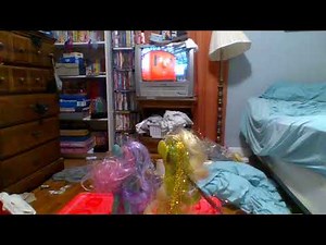 Banana Bliss and Lemon Lime watch Scruff's Makeover