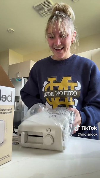 Toaster Unboxing: My New Kitchen Essentials for Cleveland