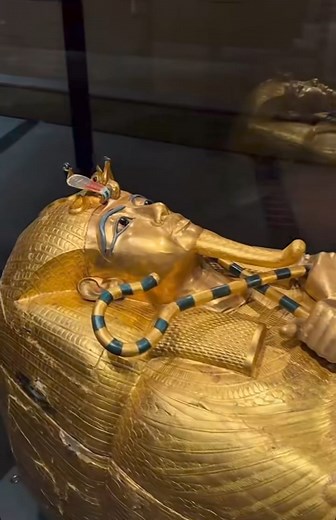 71K views · 3K reactions | The Coffin of Tutankhamun The golden...