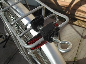 Bicycle Trailer Hitch (to Luggage Rack)