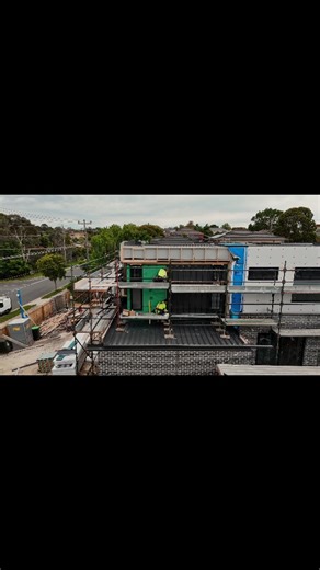 Bayswater Roofing on Instagram: "Standing seam cladding taking shape in Doncaster 👌 Precision install, clean lines, and a finish built to last. This project is coming together nicely and we’re proud to be delivering another high-quality result for our client. #bayswaterroofing #roofplumbing #roofing #plumbing #plumbersaustralia #melbourneplumber #plumbersofinstagram #tradielife #plumberslife #masterplumber #plumbinglife #melbournebuilders #melbournebuilder #melbourneconstruction #propertydevelo