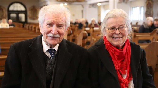 Beim Tischtennis funkt es: Horst und Mathilde Herr aus Schonach feierten Ehejubiläum