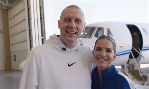Who is Mark Pope's wife, Lee Anne? Taking a closer look at Kentucky HC's family and background