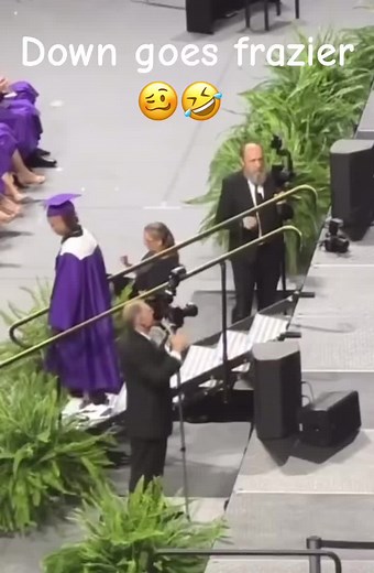 Hilarious Graduation Gown Fail | Funny Embarrassing Moments