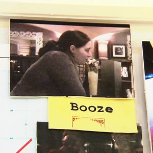 These two lovers believe that their relationship is suffering as a result of their weight gain. They have hired professionals to help them with this mysterious weight and get to the bottom of it once and for all. | Banijay Documentaries