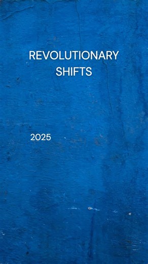 We are in a poignant transition, from the end of an era to the beginning of the next. 💫 As you prepare to put 2025 behind you, reflecting on this year’s major themes can help clear the space for 2026, so you can release what’s ready to be let go of. ➡️ Listen to our “2025 Year In Review” here: https://linktr.ee/thepattern | The Pattern