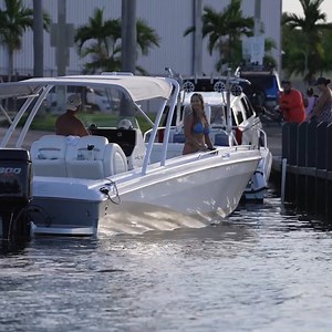 Welcome to the Chit Show ! Black Point Marina is always a great place to visit when coming to #Miami | Alfred Montaner