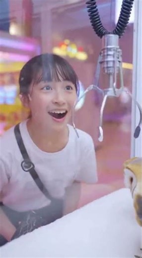 I just scored a mega Owl Plush in the claw machine! 😁