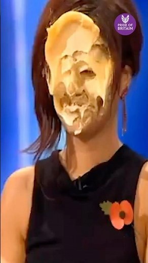 Cheryl Cole Gets Pied On The Pride Of Britain Stage 😂