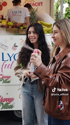 Abbiamo sentito il fresh come non mai! 💙 Con LYCIA FEEL THE FRESH abbiamo conquistato Milano e Torino a colpi di freschezza, tra i nostri deodoranti profumatissimi e i frullati pesca & papaya e fiori di ciliegio 🌸🍑 Un mix esplosivo di energia, sorrisi e good vibes! Ci vediamo alla prossima avventura 😉✨ #LyciaFeelTheFresh #FreshVibes #LyciaOnTour #Milano #Torino