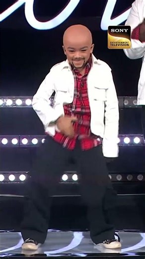 Swag Se Swagat Par Vishal Ka Dance | Indian Idol S16 | #indianidol #musicshow #shorts