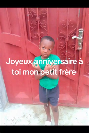Vidéos de Rj Kelly Officiel (@rj.kelly.officiel) avec HAPPY BIRTHDAY OR JOYEUX ANNIVERSAIRE HBD - JU’LAN