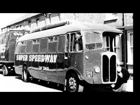 OLD BUSES & COACHES on the Fairgrounds - 1930's to 1970's .wmv