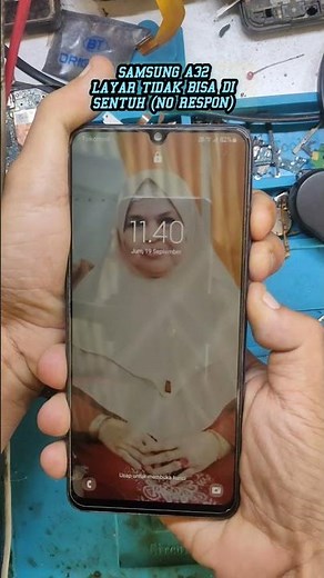 screen can't be touched #samsung #smartphone #error #touchscreen #tipshp #tutorial #howto #shorts