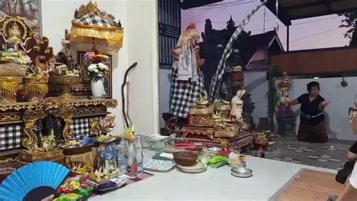 Ratu Dewi (@ratu_dewi11)’s videos with Spiritual - Musical Spa