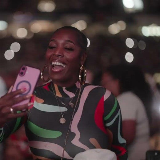 Maxwell Performance - Live Performance #concert #livemusic