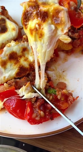 Delicious Italian-Style Stuffed Peppers Recipe