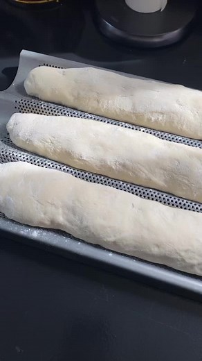 Making Perfectly Crispy Bread with Clean Cuts | Bread Emergency Guide